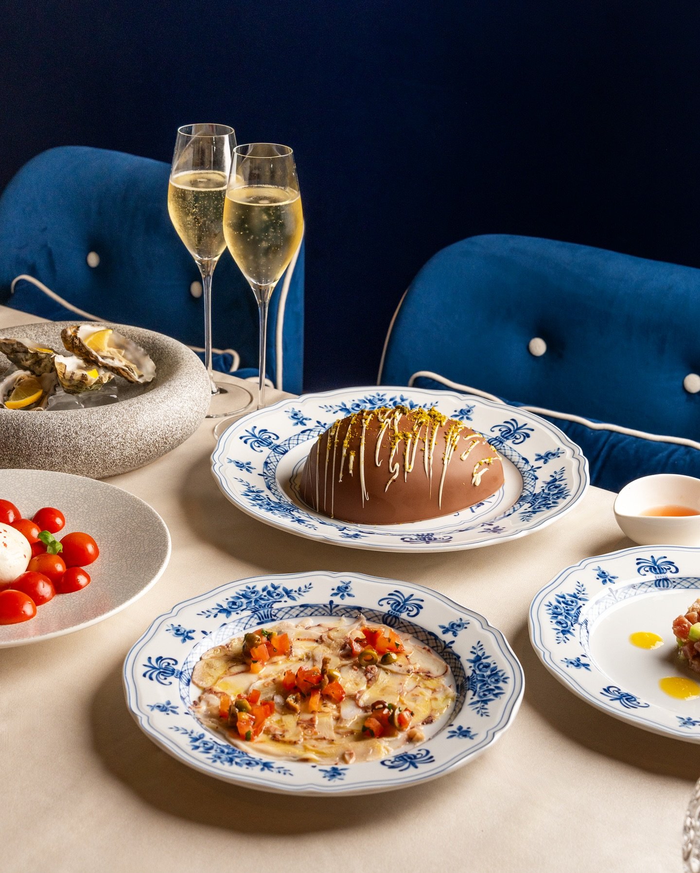 This Easter, Casa Sophia Loren is your golden egg. Join us for Easter Eggscape this long weekend, 12-4 PM. 🐣🩷
Celebrate Easter the Italian way&mdash;at Casa, where brunch is a feast, kids are entertained, and grown-ups sip Aperol in peace. Tuck in