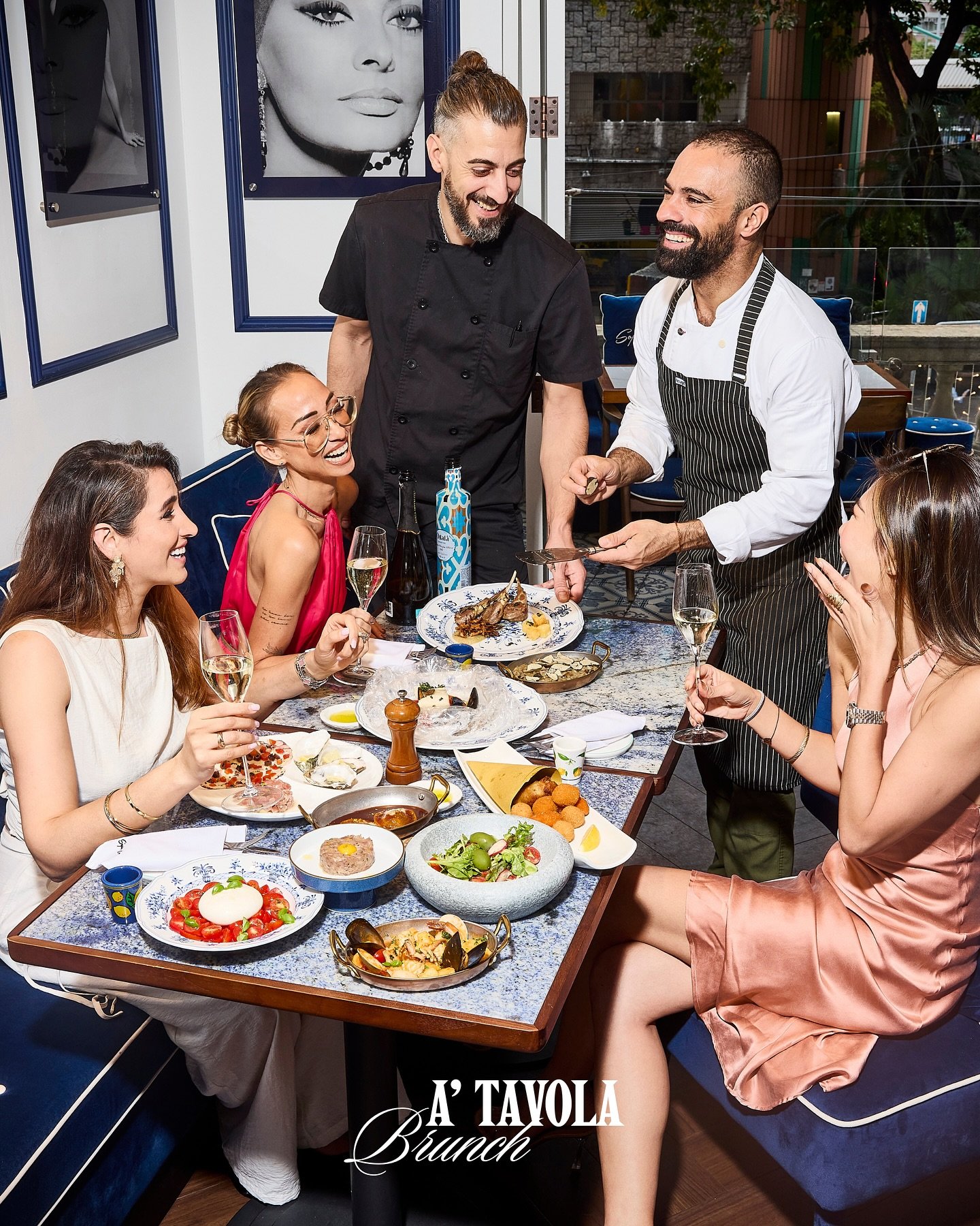 A&rsquo; Tavola Brunch is Casa Sophia Loren&rsquo;s new weekend ritual☀️&mdash;stretched tables overflowing with food and sun-drenched family gatherings. Every Saturday &amp; Sunday, 12&ndash;4PM.
This sharing-style brunch, inspired by Italy&rsquo;s