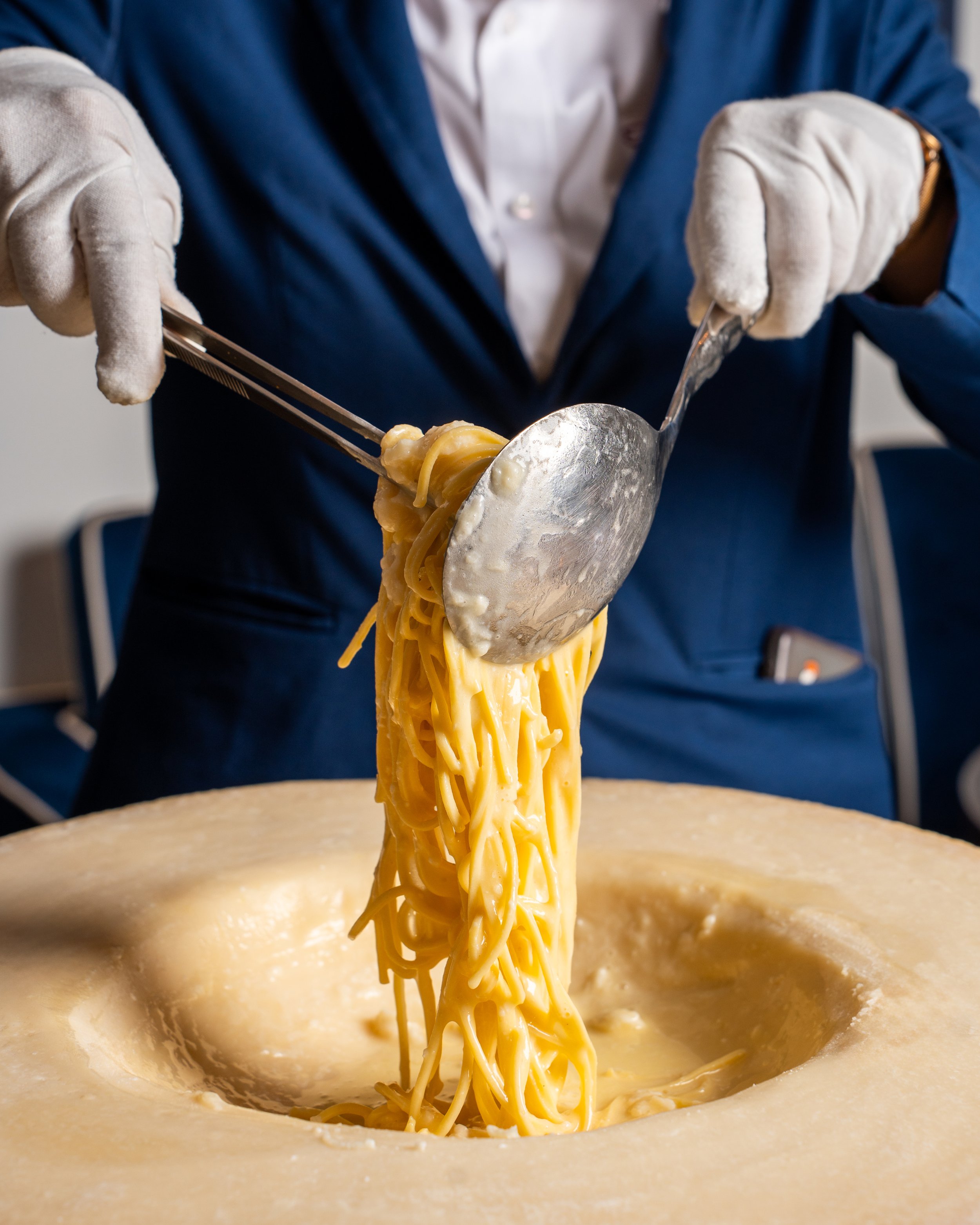 Tagliolini parmesan wheel(6).jpg